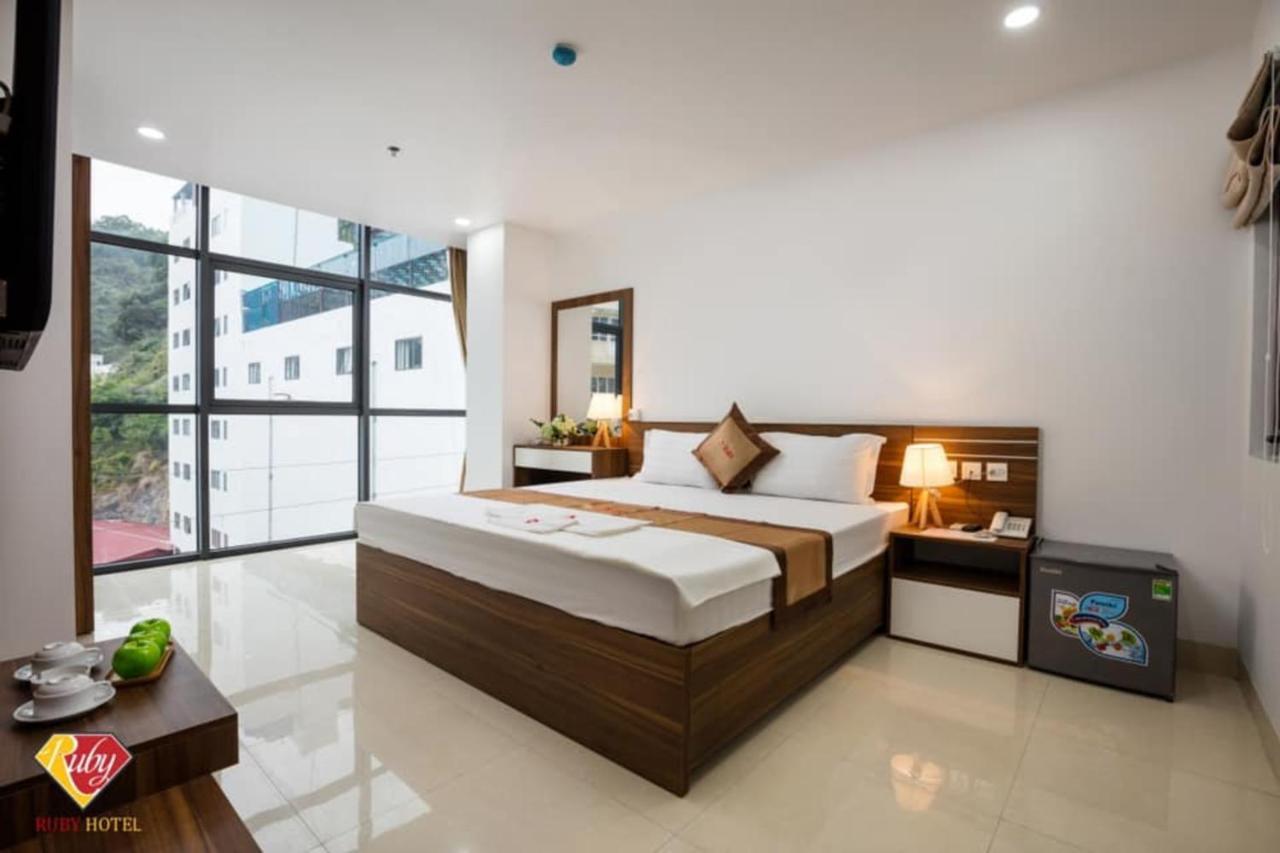 Ruby Hotel Cat Ba Dong Khe Sau Eksteriør billede