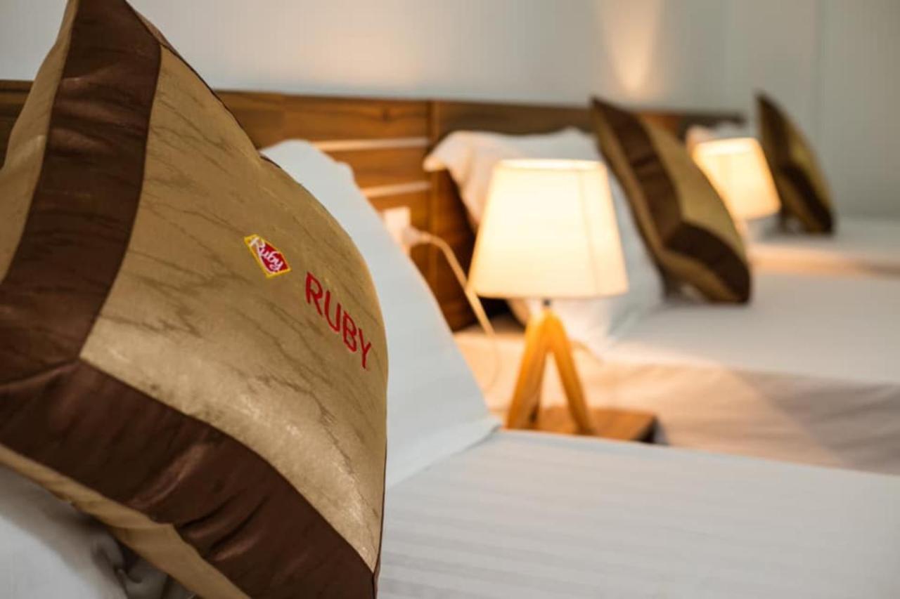 Ruby Hotel Cat Ba Dong Khe Sau Eksteriør billede